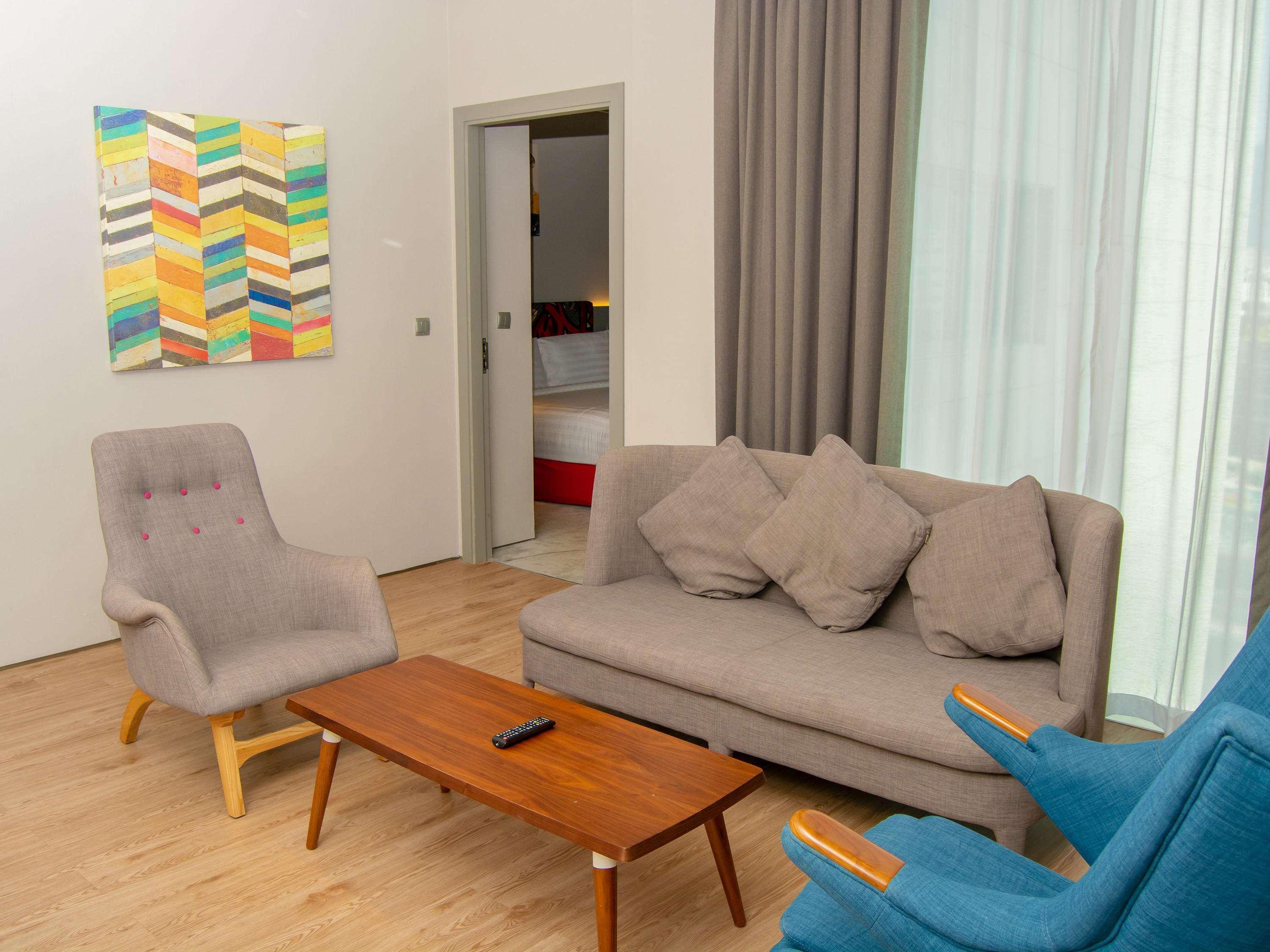 Ibis Styles Dubai Jumeira Ngoại thất bức ảnh
