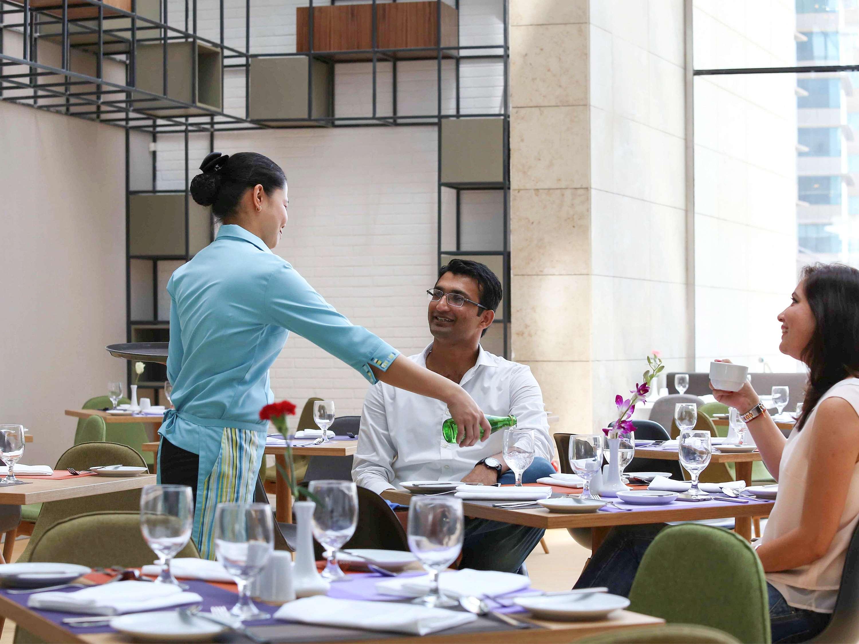 Ibis Styles Dubai Jumeira Ngoại thất bức ảnh